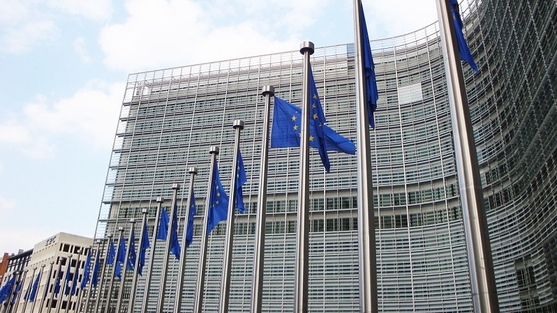 ЕС стартира нова своя стратегия за насърчаване на интелигентни, чисти