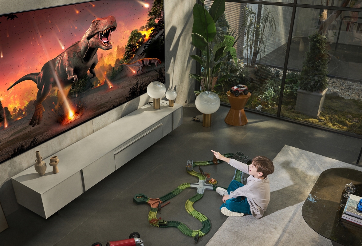 LG Electronics (LG) обяви, че най-големият OLED телевизор в света,
