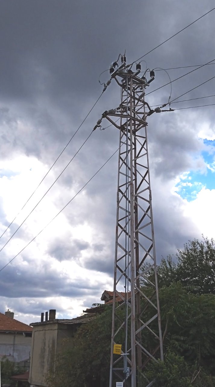 Електроразпределителното дружество в Североизточна България обнови 6-километров участък от трасето