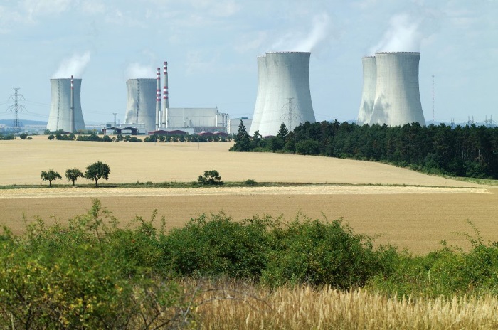 Чехия и Словакия са ангажирани с развитието на ядрената енергия