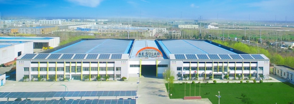 Немският производител на фотоволтаични панели AE Solar планира да построи