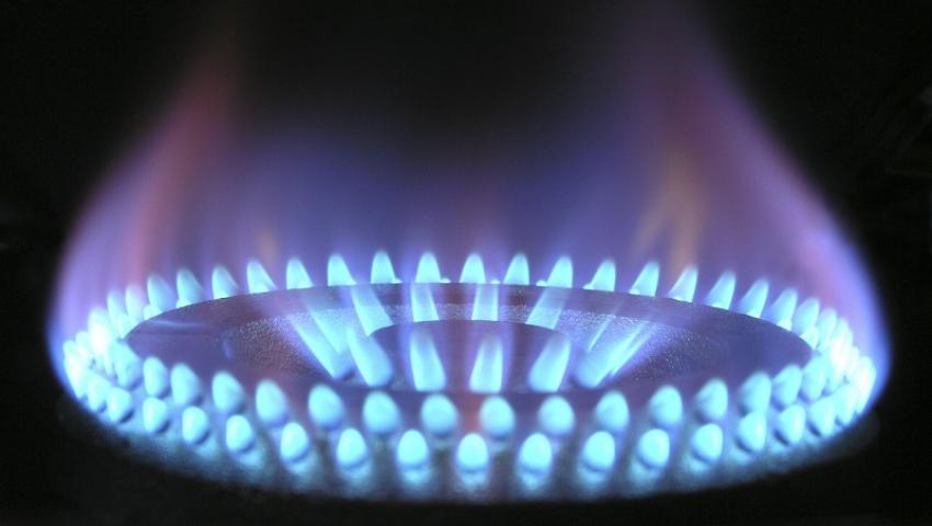 Чистата печалба на руския газов монополист Газпром“ по руските счетоводни