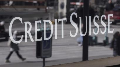 Швейцарската банка UBS купува затруднената Credit Suisse за 3 милиарда
