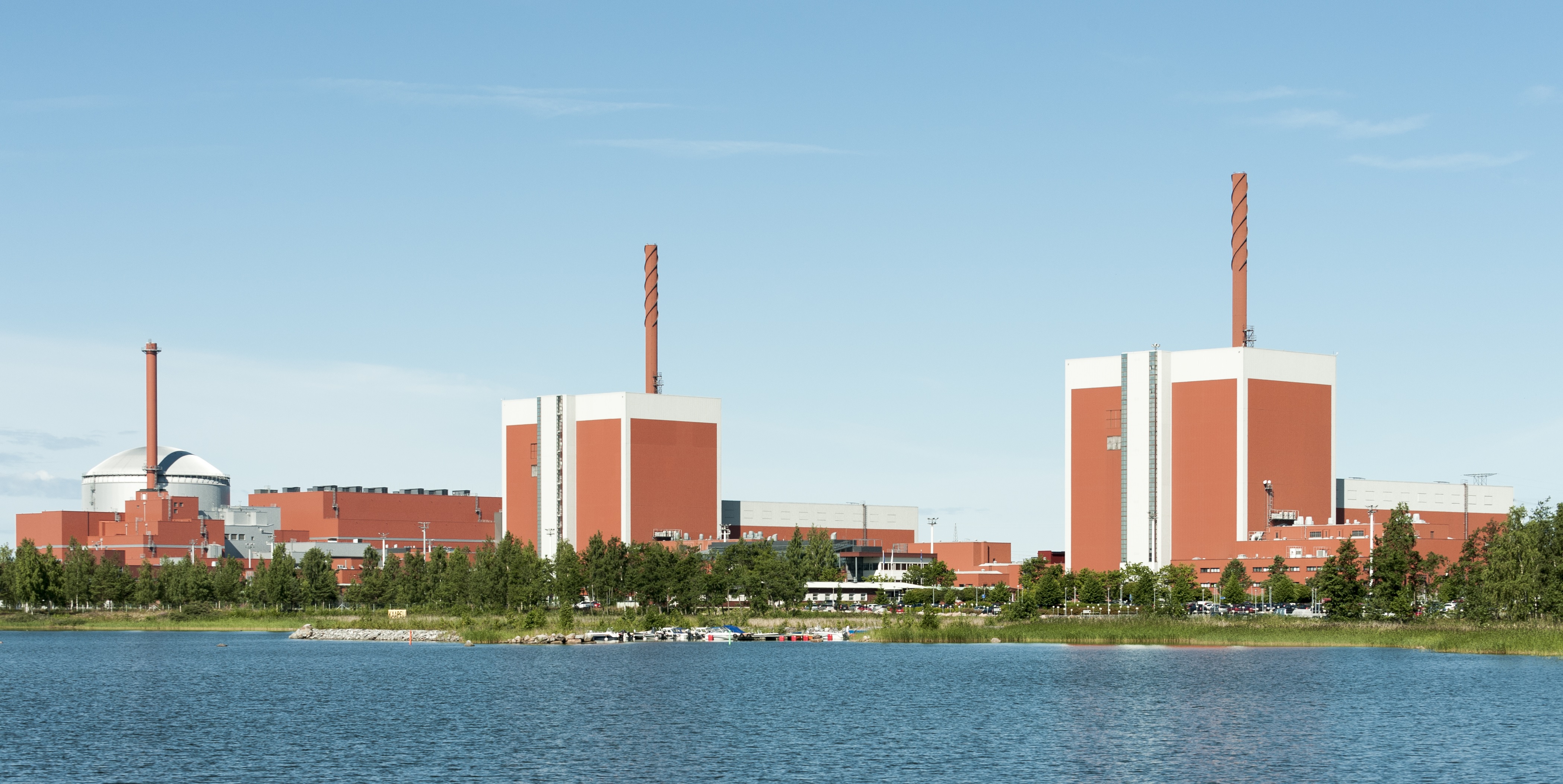 Започването на промишленото производство на ток от много забавения финландски