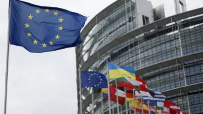Европейската комисия съобщи че е одобрила предоставянето на 77 милиона