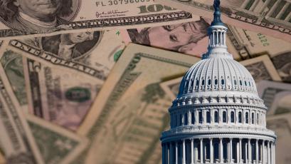 Бюджетната служба на Конгреса на САЩ CBO прогнозира стабилно нарастване