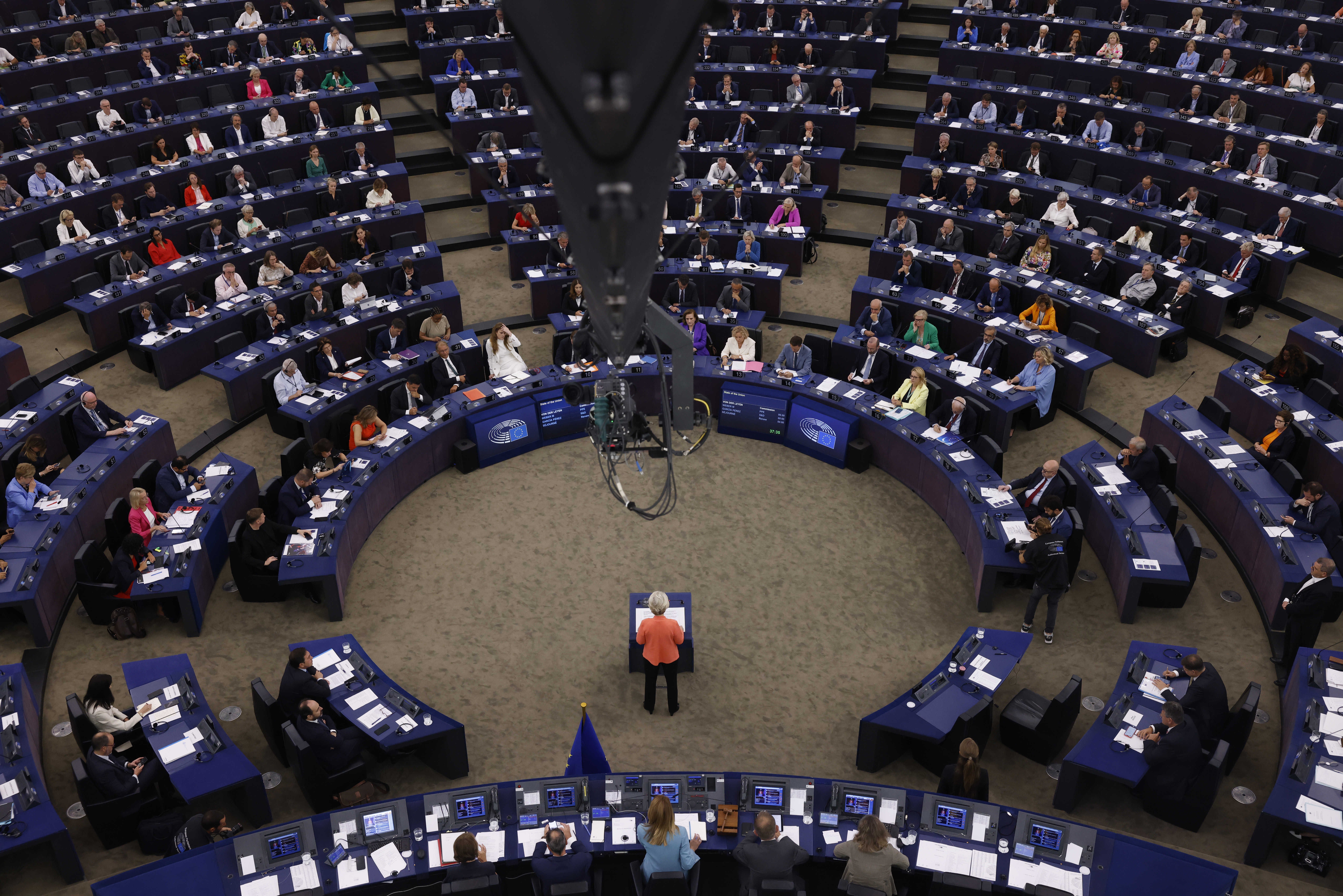Европейският парламент (ЕП) гласува да бъде увеличен бюджетът на ЕС
