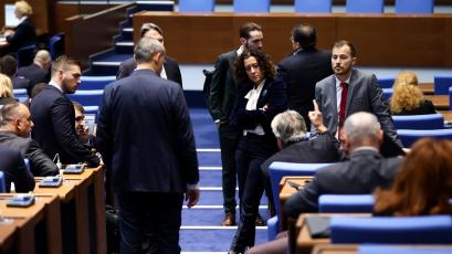 Парламентът прие окончателно на второ четене законопроекта за Българската народна
