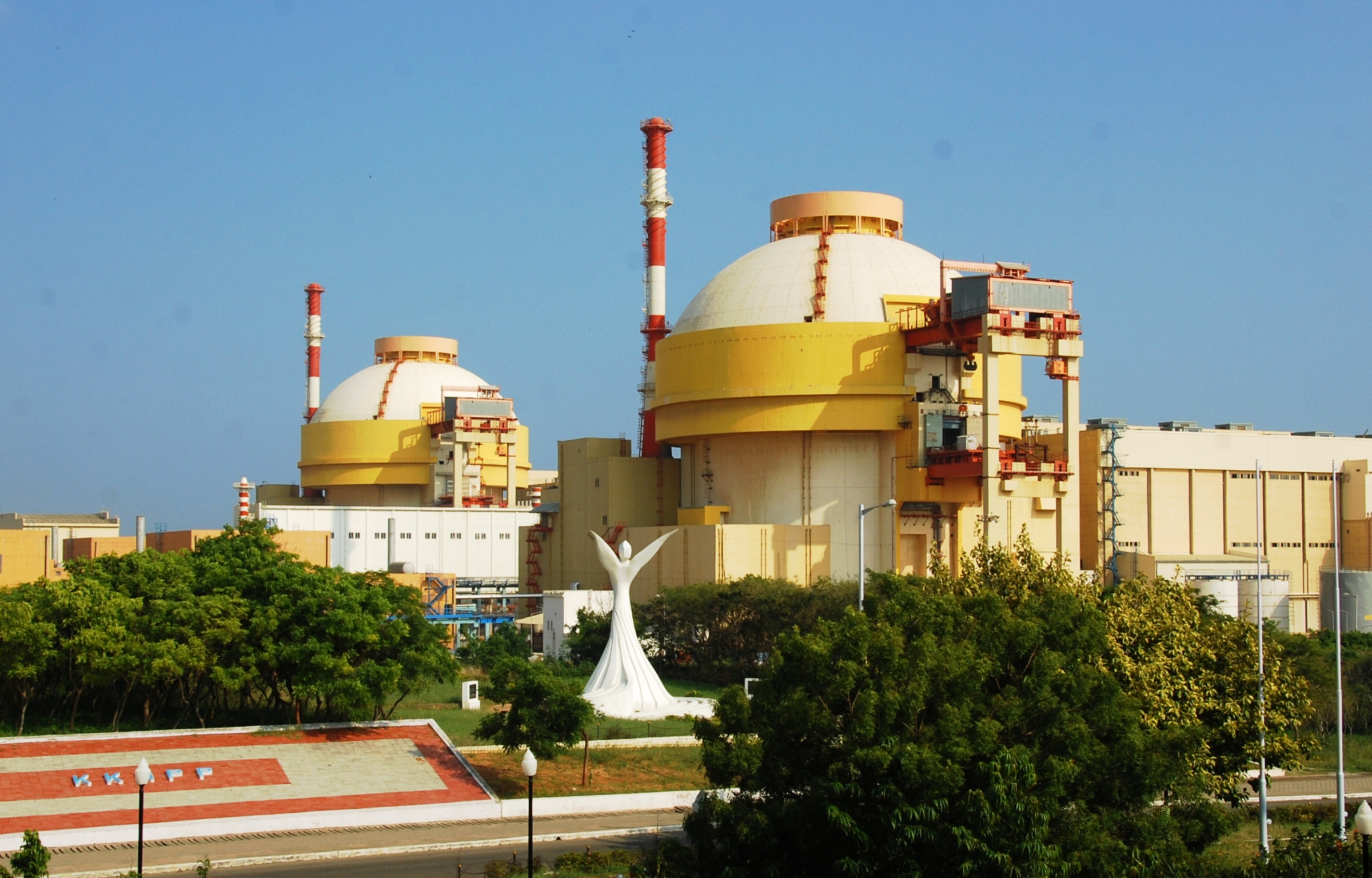 Корпусът на реактора на четвърти енергоблок на АЕЦ Куданкулам“ в