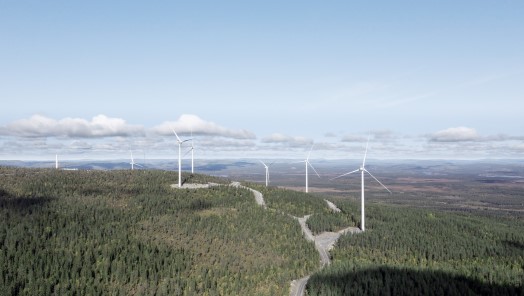 Съседният вятърен проект Norrbäck на Pauträsk, които заедно съставляват най-големия