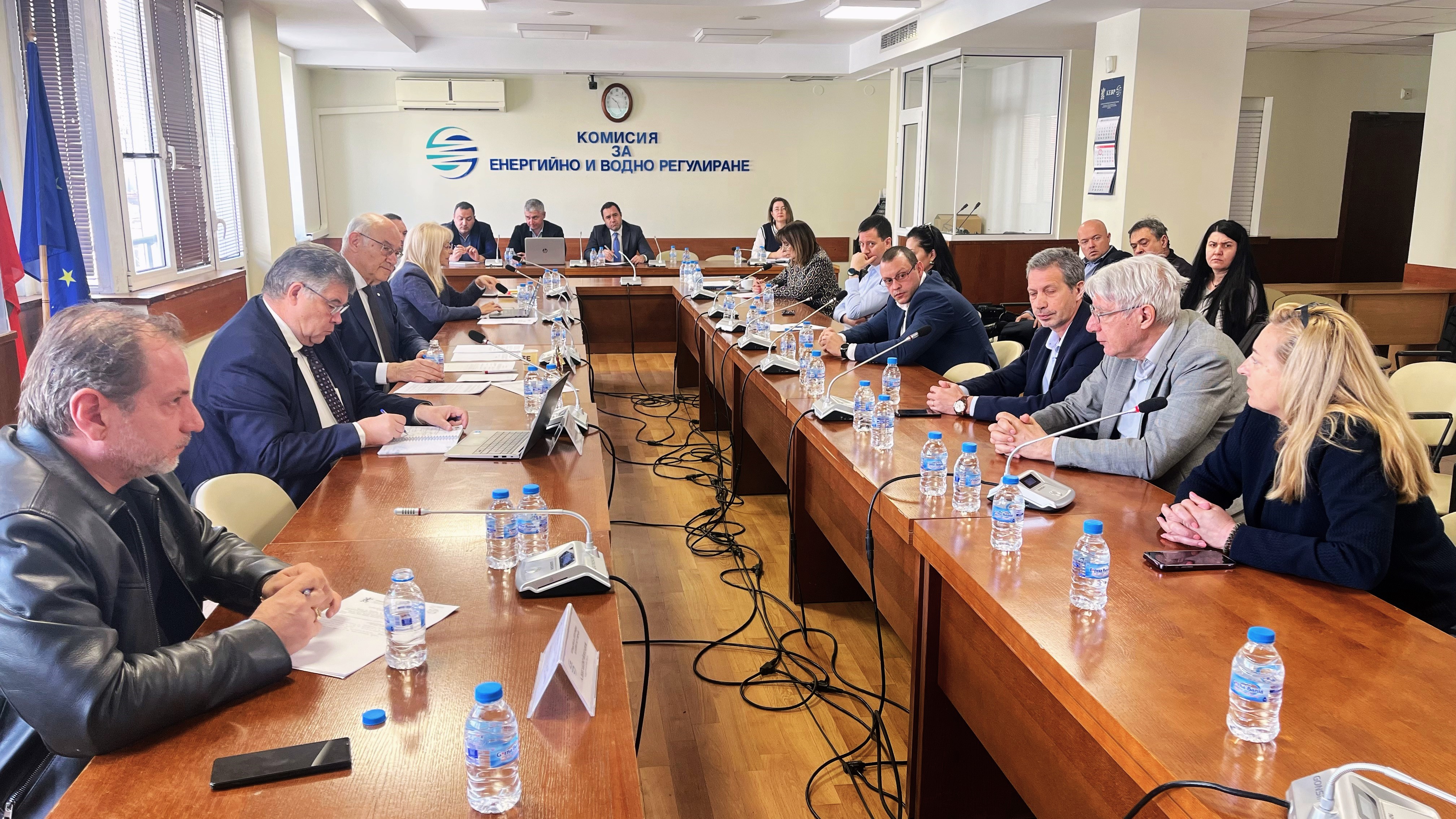 Комисията за енергийно и водно регулиране проведе обществено обсъждане на