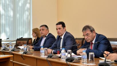 The Minister of Transport and Communications Georgi Gvozdeikov discussed with