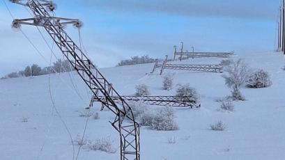 Продължават дейностите по възстановяване на електрозахранването в Западна България ЕРМ