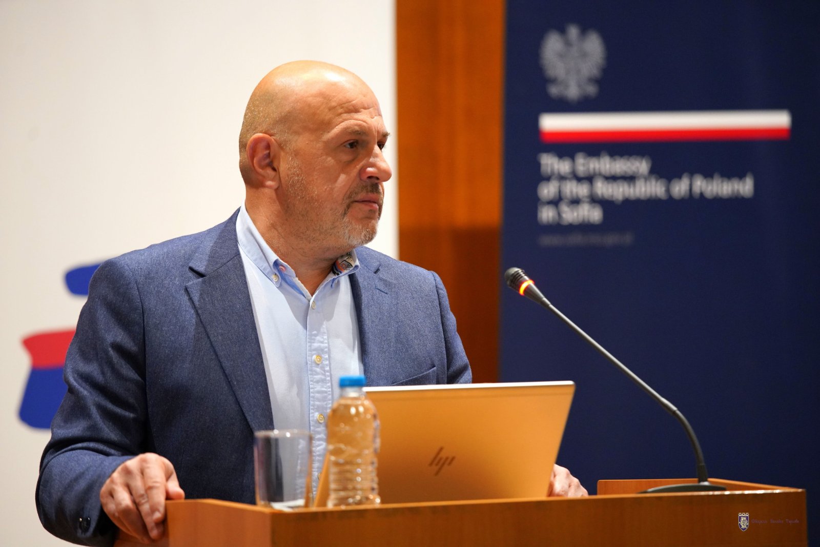 Темата сигурност трябва да е приоритет в следващите десетилетия, защото