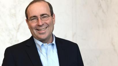 Намаляването на лихвения процент от Федералния резерв Фед подкрепи пазара